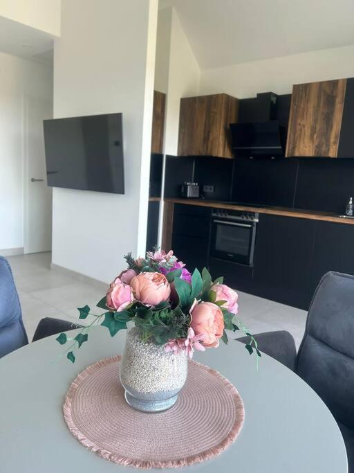 Wohnung Mit Garten Naehe Legoland Leipheim Ngoại thất bức ảnh